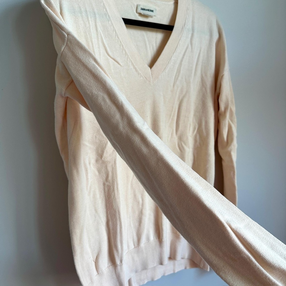 Zadig & Voltaire Sweater Womens Medium Cream V Neck Pullover Rhinestone Sleeve - Picture 4 of 10